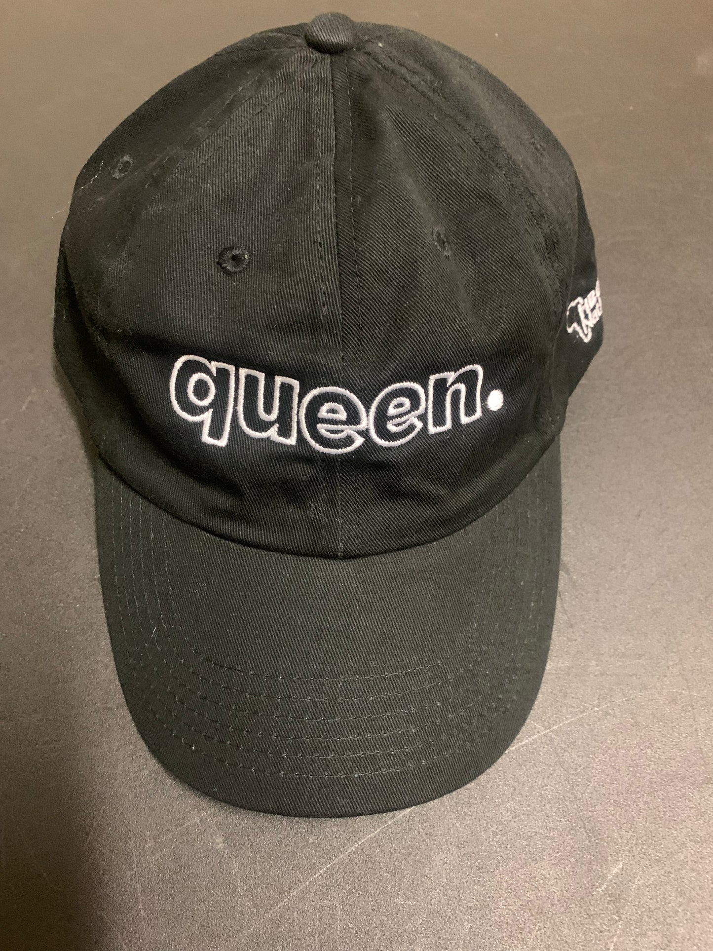 The “queen.” dad Hat in Black